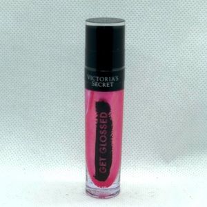 VS Get Glossed - Mischief